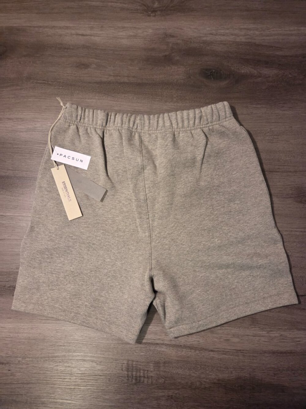 Fear of God Essentials SS22 Shorts - Picture 2 of 6